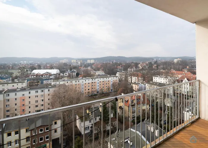 Comfortable 3City With Balcony By Noclegi Renters