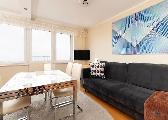 Comfortable 3City With Balcony By Noclegi Renters